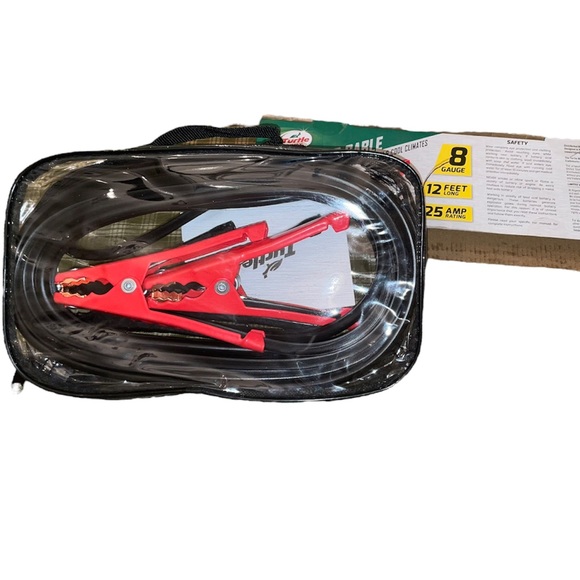 Turtle Wax | 8 Gauge Copper Plated Booster Cables | 125 Amp | 12 Ft - Picture 2 of 4